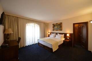 Отель Noblesse Boutique Resort Сибиу Суперлюкс с кроватью размера "king-size"-8